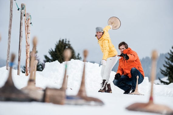 Eisstockschießen – Ferienwohnungen Eckart in Altenmarkt-Zauchensee